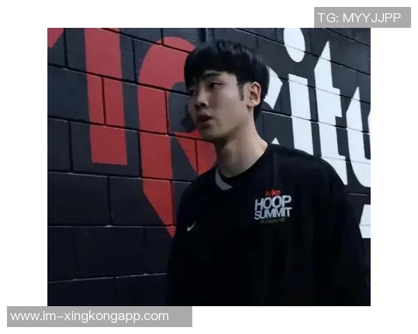 张博源在EYBL赛事表现出色将吸引高含金量的多份offer接踵而至